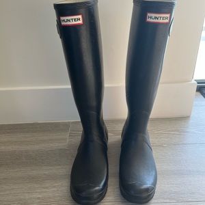 Hunter Original Tall Rain Boots- matte black